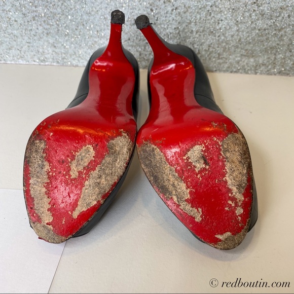 ♥️Sold Louboutin Very Prive Peep Toe Pumps - Picture 8 of 8